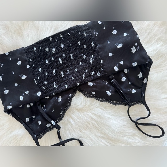 Sleeveless crop top - Picture 5 of 6